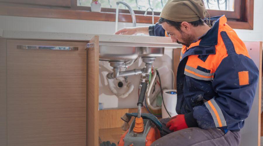 Professional expert plumbing services in Commercial Point, OH